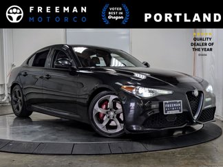 Used 2017 Alfa Romeo Giulia w/ Sport Appearance Package image 1