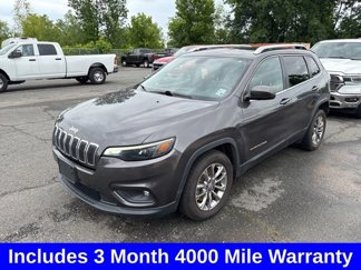 Used 2019 Jeep Cherokee Latitude Plus w/ Comfort/Convenience Group image 1