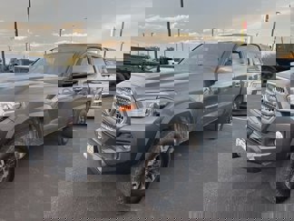 Used 2017 Toyota Tacoma TRD Off-Road image 1
