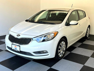 Used 2016 Kia Forte LX image 1