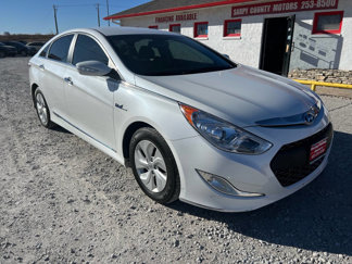 Used 2013 Hyundai Sonata Hybrid image 1