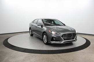 Used 2019 Hyundai Sonata SE w/ Cargo Package image 1