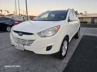 Used 2011 Hyundai Tucson GLS w/ Navigation Pkg 2 image 1
