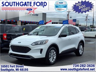 Certified 2022 Ford Escape SE w/ Cold Weather Package image 1