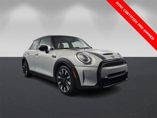 Used 2023 MINI Cooper S image 1