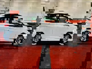 Used 2013 Ford C-MAX SEL image 1