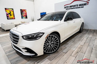 Used 2022 Mercedes-Benz S 580 4MATIC Sedan w/ AMG Line Package image 1