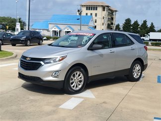 Used 2018 Chevrolet Equinox LS image 1