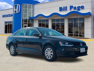 Used 2013 Volkswagen Jetta S image 1