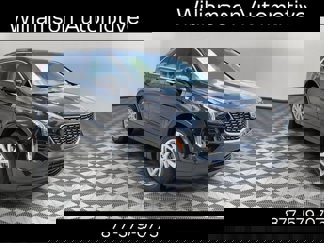 Certified 2022 Cadillac XT4 Luxury image 1