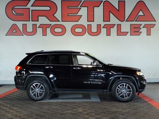 Used 2018 Jeep Grand Cherokee Limited w/ Luxury Group II image 1