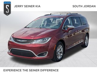 Used 2018 Chrysler Pacifica Limited image 1
