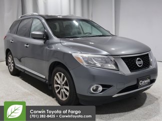 Used 2015 Nissan Pathfinder SL w/ SL Premium Package image 1