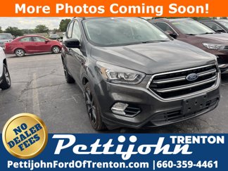 Used 2019 Ford Escape SE image 1
