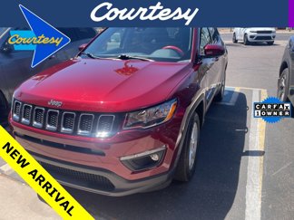 Used 2021 Jeep Compass Latitude w/ Driver Assistance Group image 1
