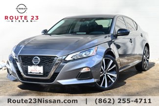 Certified 2022 Nissan Altima 2.5 SR image 1