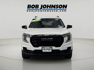 Certified 2023 GMC Terrain SLE w/ Driver Convenience Package image 1