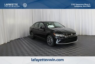 New 2025 Volkswagen Jetta SE image 1