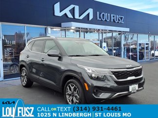 Used 2023 Kia Seltos EX image 1