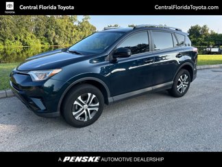 Used 2017 Toyota RAV4 LE image 1