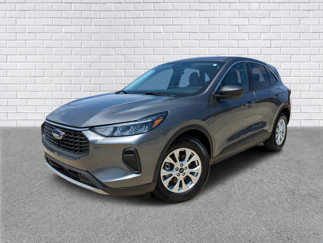 Used 2023 Ford Escape Active image 1