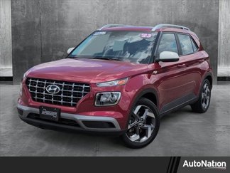 Used 2023 Hyundai Venue SEL image 1