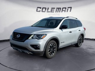 Used 2019 Nissan Pathfinder SL image 1