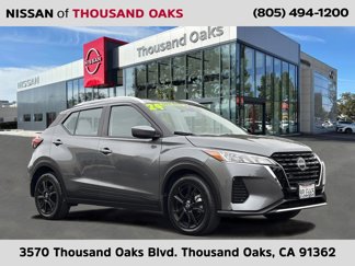 Used 2024 Nissan Kicks SV image 1