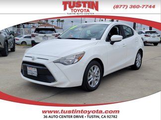 Used 2017 Toyota Yaris iA image 1