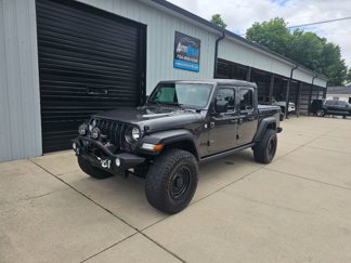 Used 2020 Jeep Gladiator Sport w/ Quick Order Package 24S image 1