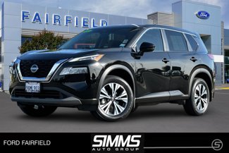 Used 2022 Nissan Rogue SV image 1