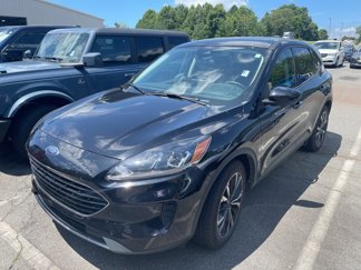 Used 2022 Ford Escape SE w/ SE Sport Appearance Package image 1