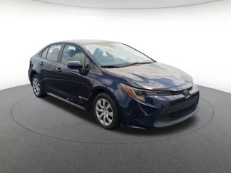 Used 2022 Toyota Corolla LE image 1