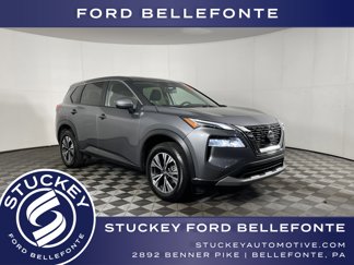 Used 2023 Nissan Rogue SV image 1