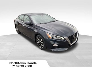 Used 2020 Nissan Altima 2.5 SV image 1