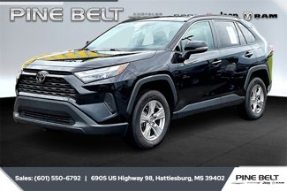 Used 2023 Toyota RAV4 XLE image 1