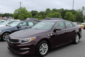 Used 2018 Kia Optima LX image 1