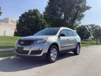 Used 2016 Chevrolet Traverse LS image 1