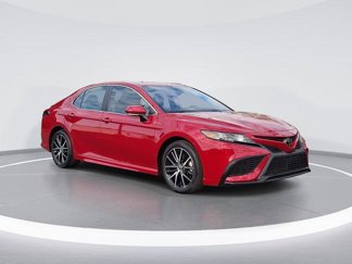 Certified 2022 Toyota Camry SE image 1