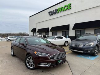 Used 2017 Ford Fusion SE w/ Fusion SE Technology Package image 1