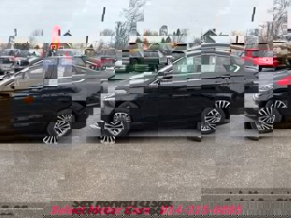 Used 2018 Ford Fusion Titanium image 1