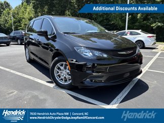 New 2025 Chrysler Voyager LX image 1