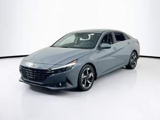 Used 2023 Hyundai Elantra Limited image 1