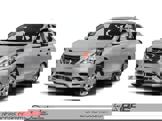 Used 2018 Nissan Versa SV image 1