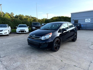 Used 2013 Kia Rio LX image 1
