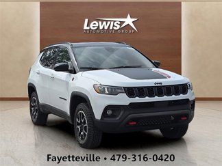 New 2025 Jeep Compass Trailhawk image 1