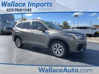 Used 2020 Subaru Forester Premium image 1