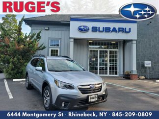 Used 2020 Subaru Outback Premium image 1