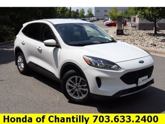 Used 2020 Ford Escape SE image 1