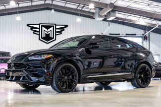 Used 2021 Lamborghini Urus image 1